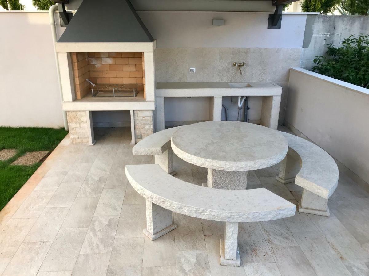 Lovrečica Villa Punta Mulino מראה חיצוני תמונה